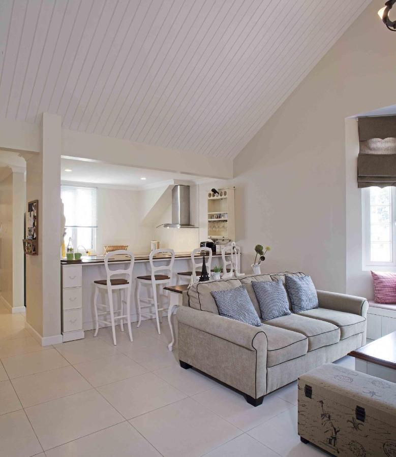 Cottonwood Bed & Breakfast House Bandung Esterno foto